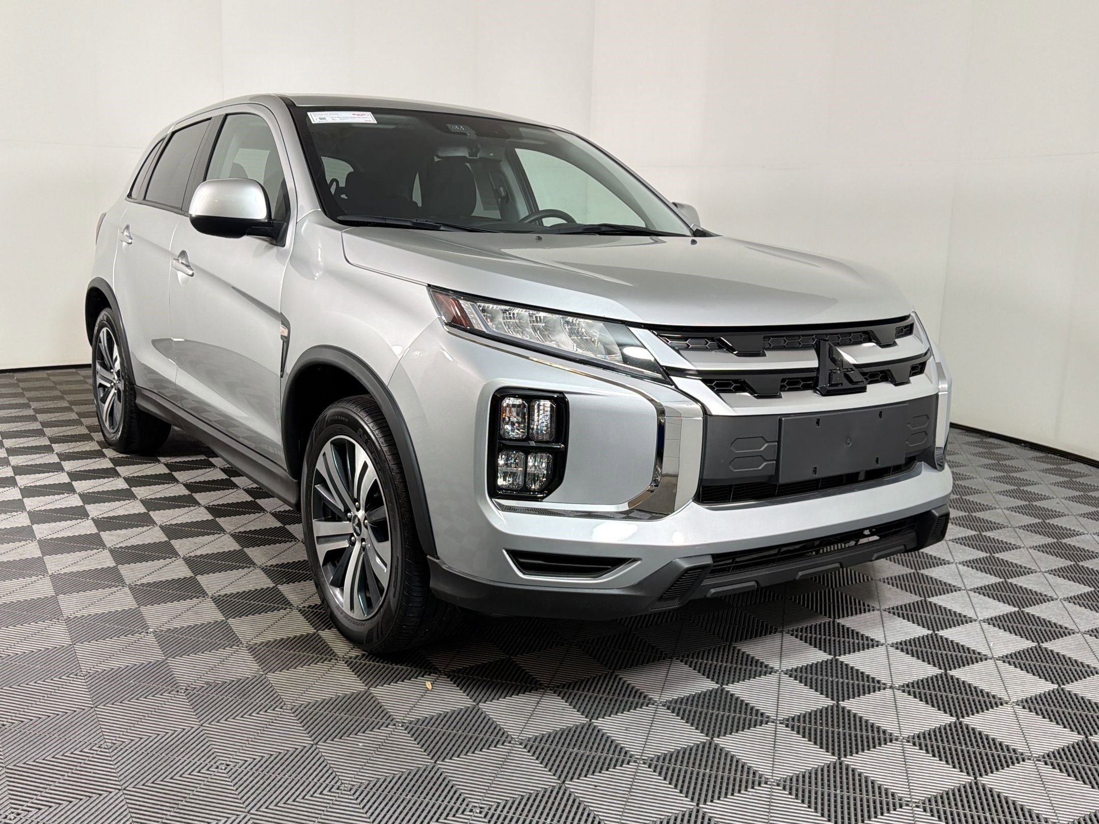 Used 2024 Mitsubishi Outlander Sport AWD image 19