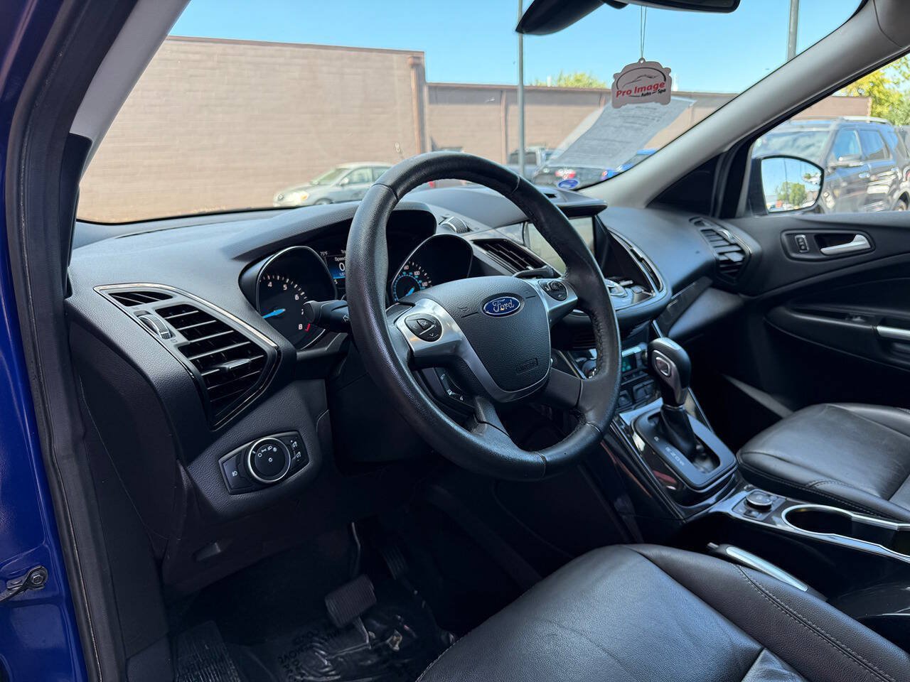 Used 2015 Ford Escape Titanium AWD/4WD image 11