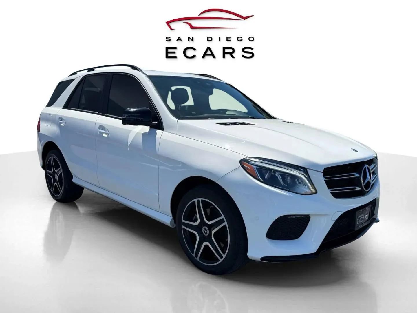 Used 2019 Mercedes-Benz GLE 400 4MATIC image 3