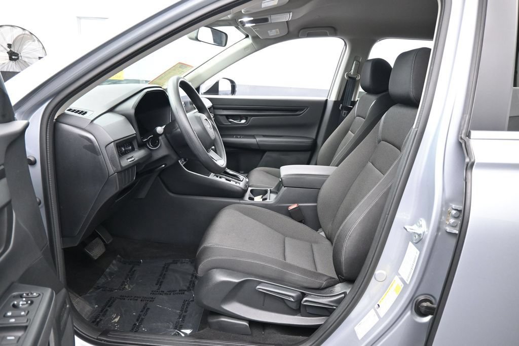 Used 2026 Honda CR-V LX image 11