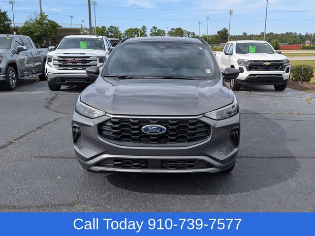 Used 2024 Ford Escape ST-Line w/ Tech Pack #1 FWD image 8