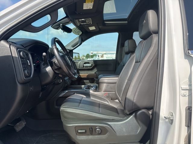 Used 2021 Chevrolet Silverado 1500 High Country w/ Technology Package AWD/4WD image 16