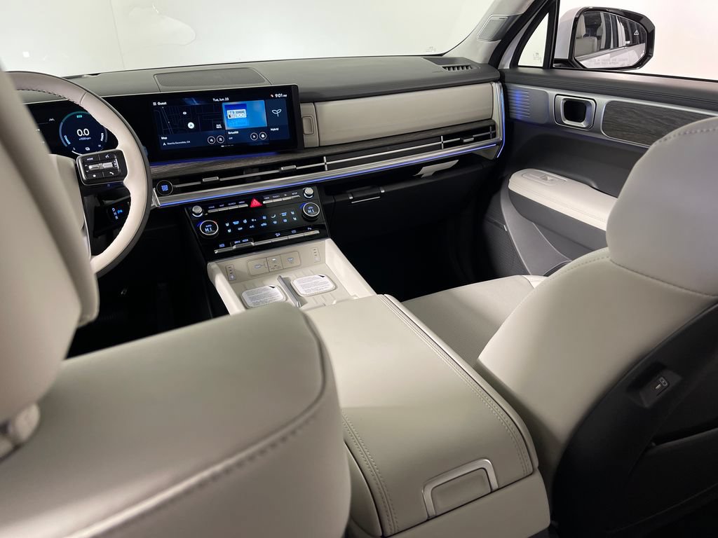 New 2026 Hyundai Santa Fe Calligraphy FWD image 17