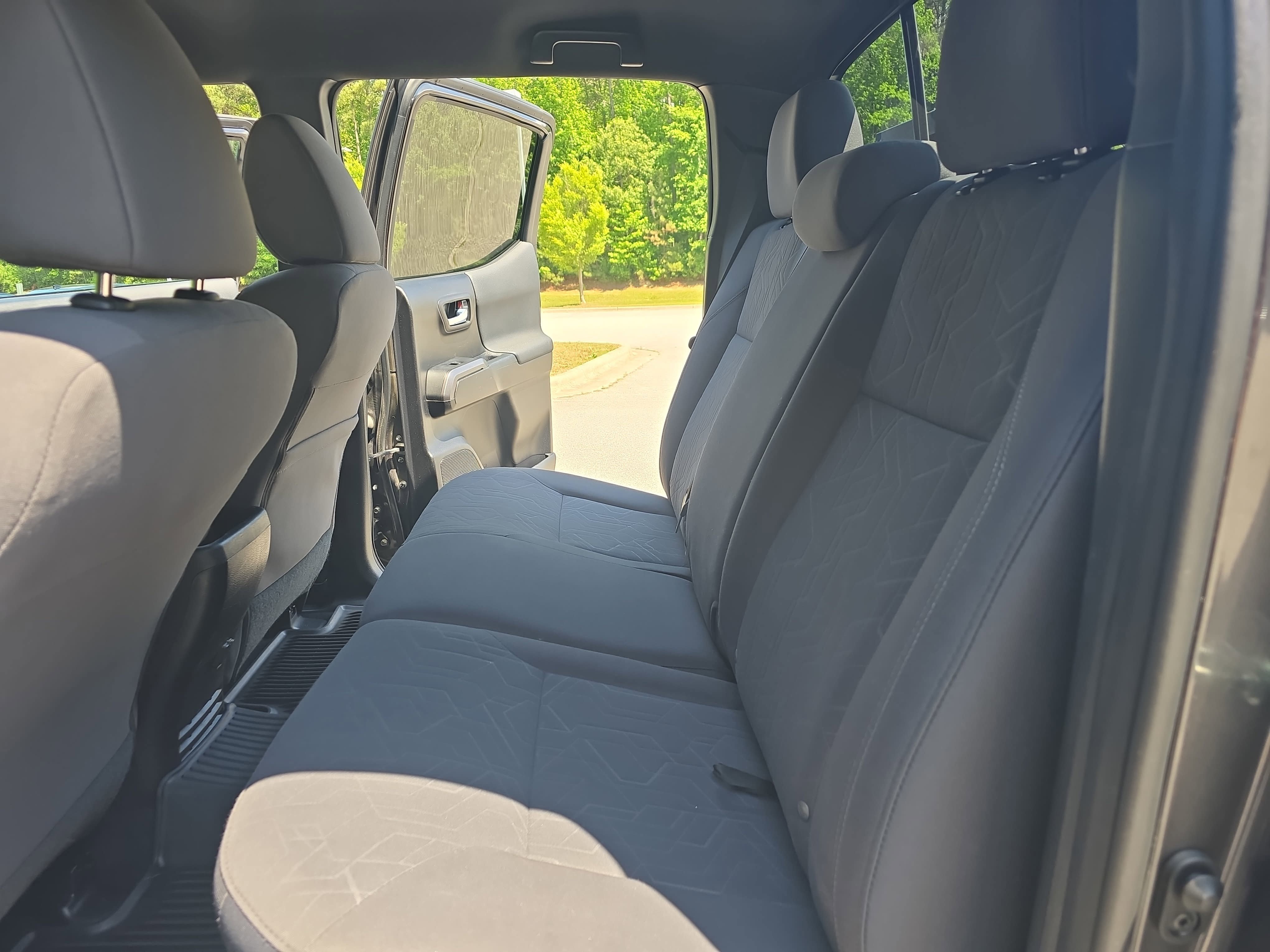 Used 2019 Toyota Tacoma TRD Sport AWD/4WD image 13