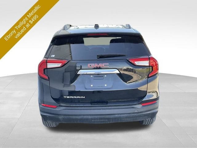 Certified 2022 GMC Terrain SLE w/ Driver Convenience Package FWD image 8