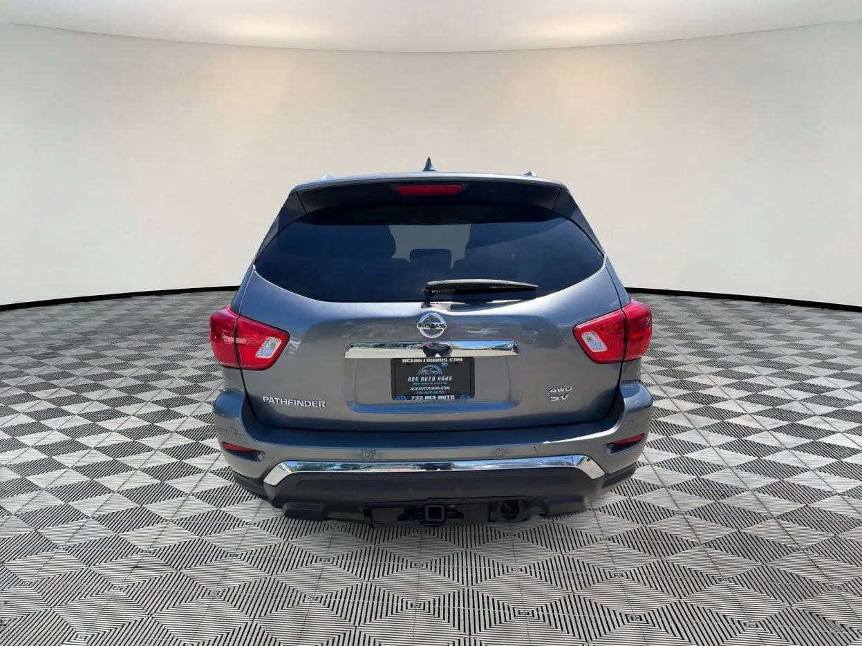 Used 2019 Nissan Pathfinder SV w/ SV Tech Package AWD/4WD image 6