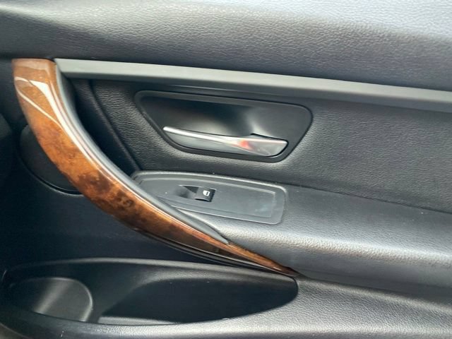Used 2015 BMW 328i xDrive Sedan AWD/4WD image 24