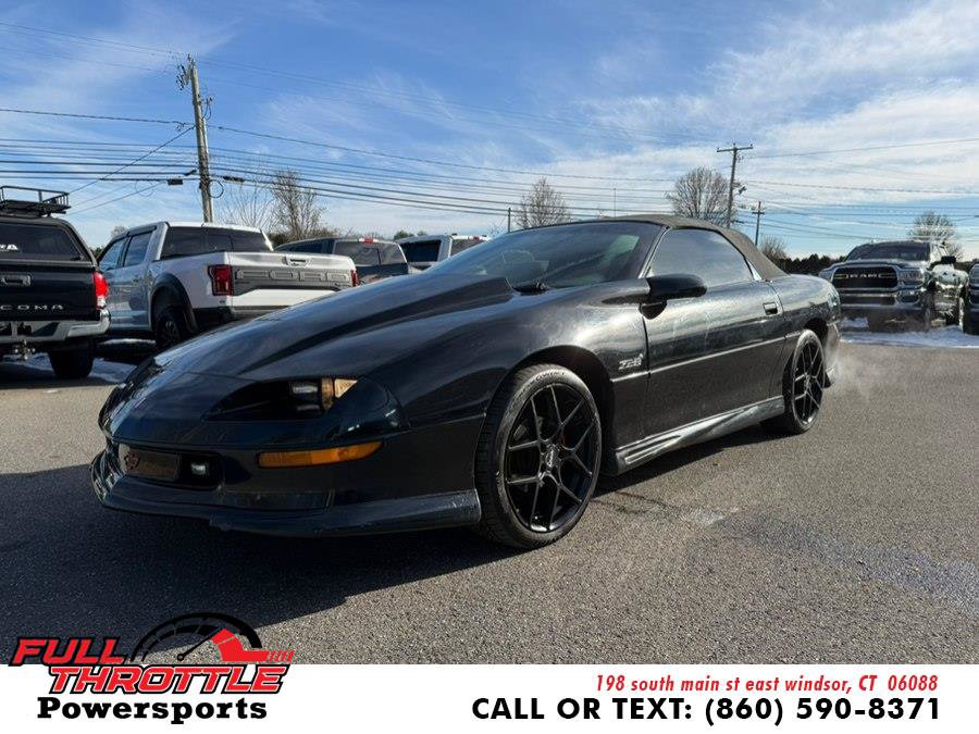 Used 1995 Chevrolet Camaro Z28 RWD image 4