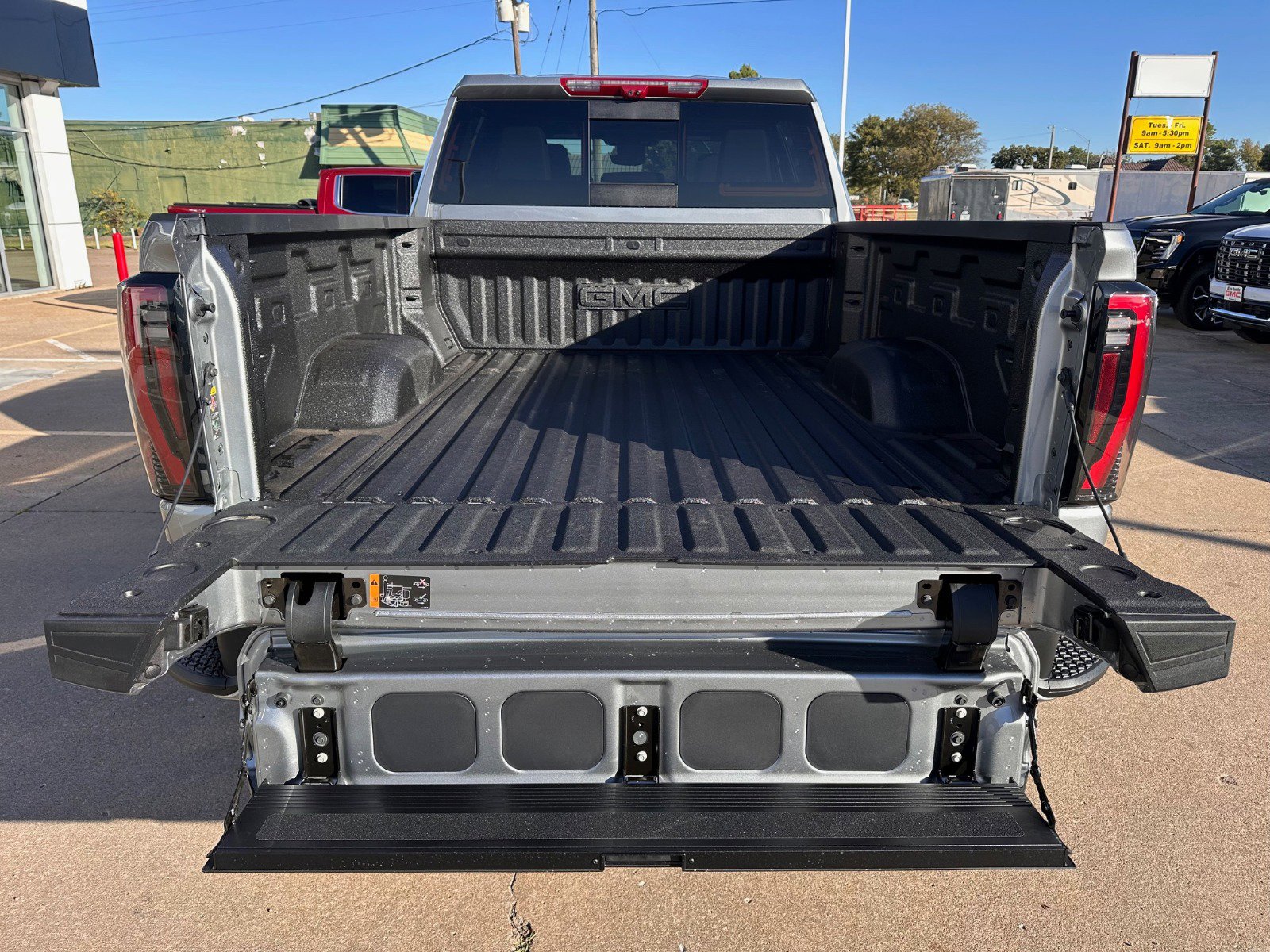 New 2026 GMC Sierra 2500 AT4 w/ AT4 Premium Plus Package image 29