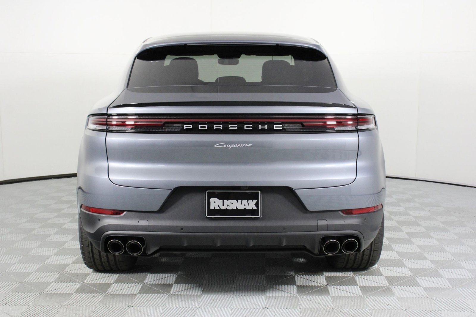 New 2026 Porsche Cayenne Coupe AWD/4WD image 6