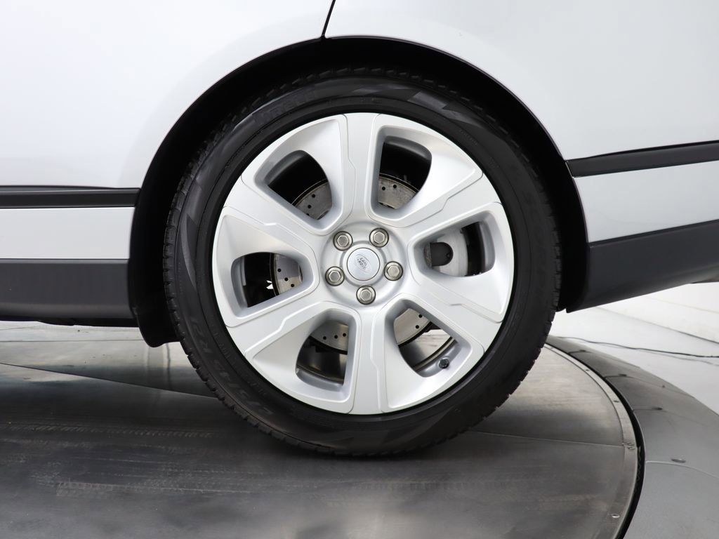 Used 2019 Land Rover Range Rover Long Wheelbase Supercharged image 50