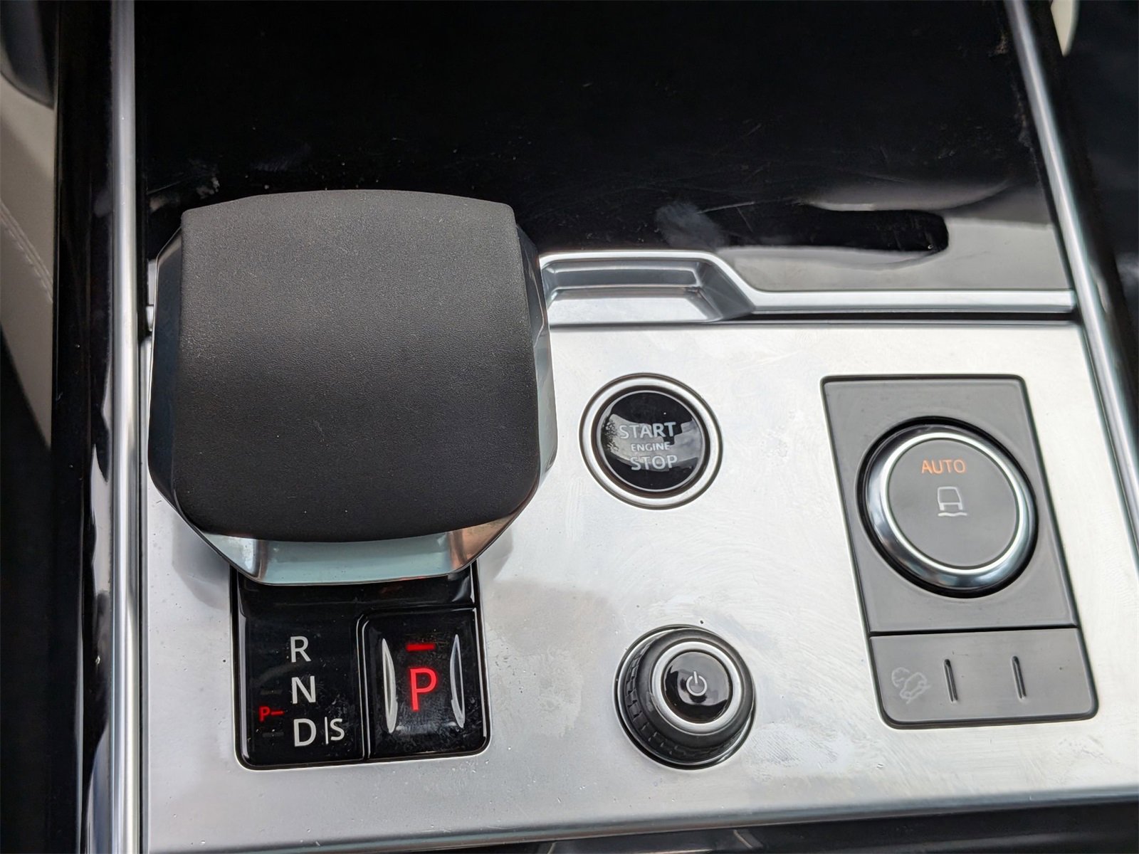 Used 2023 Land Rover Range Rover SE image 26