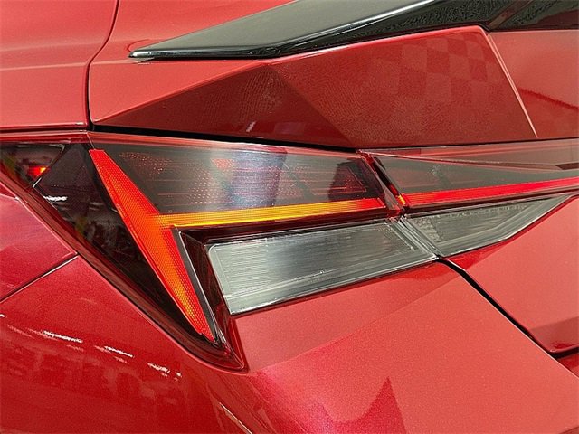 Used 2023 Hyundai Elantra Limited w/ Cargo Package image 27