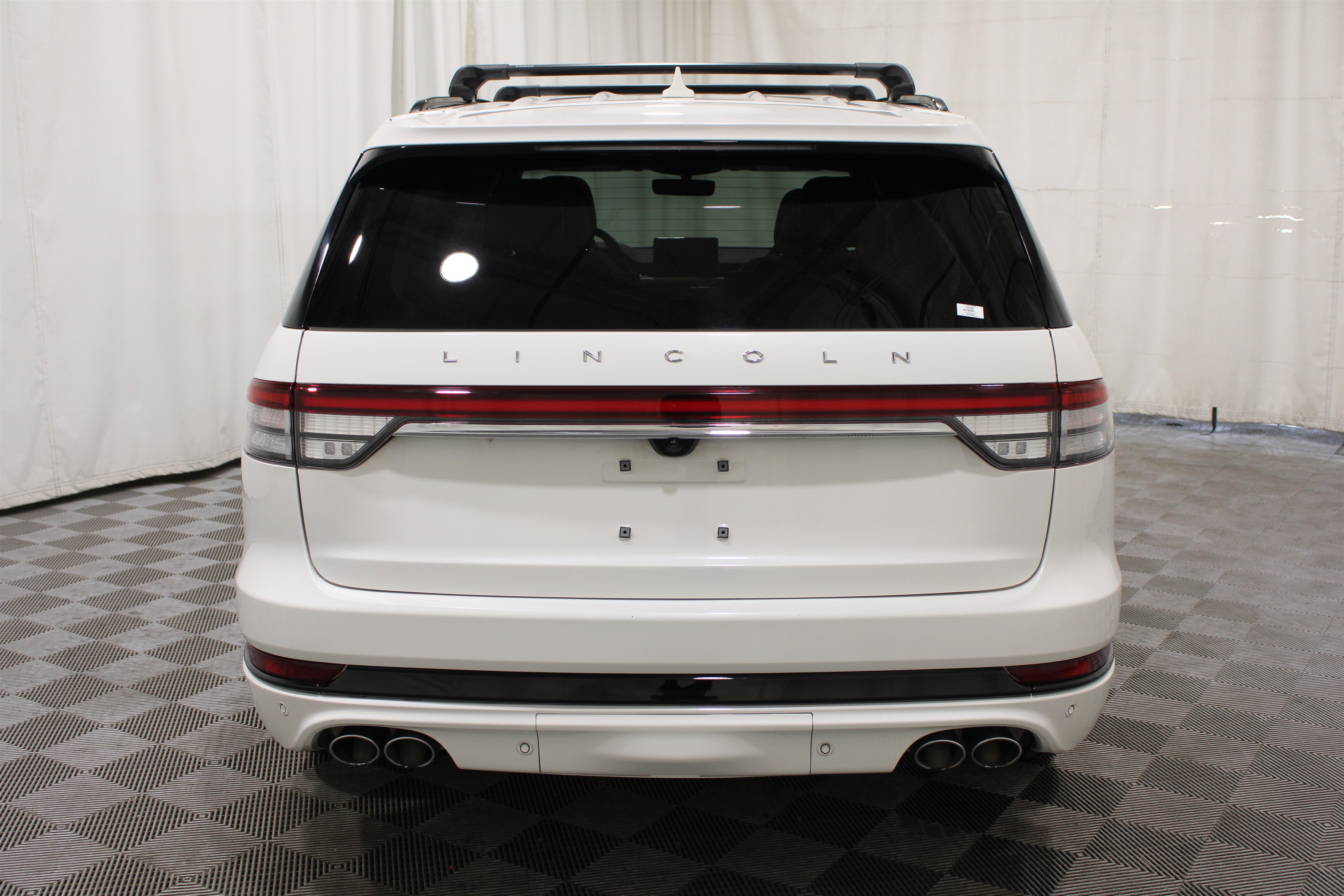 Used 2023 Lincoln Aviator Reserve w/ Equipment Group 201A AWD/4WD image 37