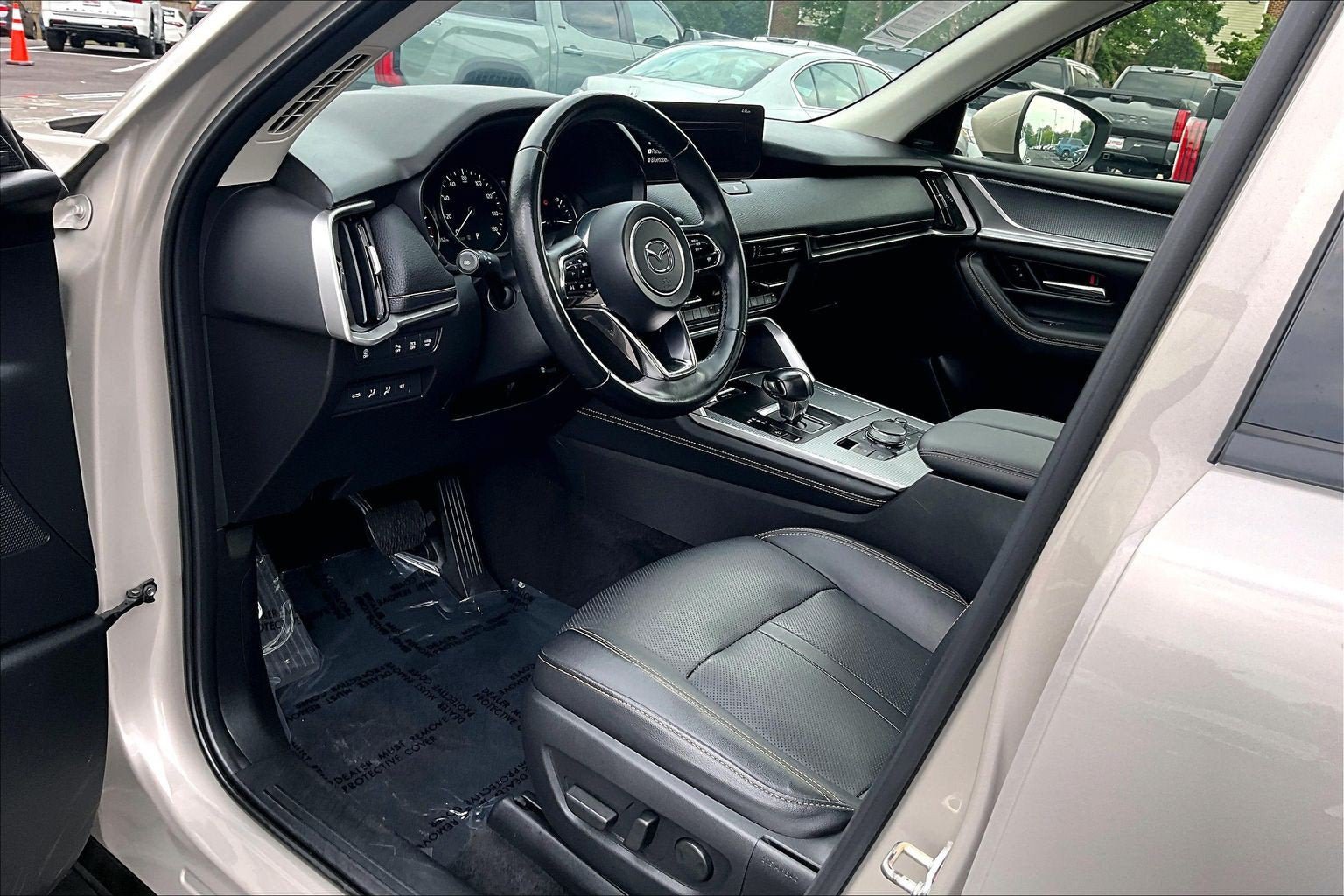 Used 2024 MAZDA CX-90 3.3 Turbo w/ Premium Package AWD/4WD image 12