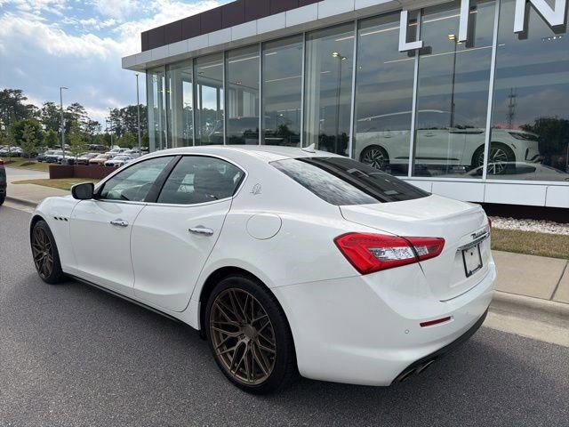 Used 2019 Maserati Ghibli RWD image 3