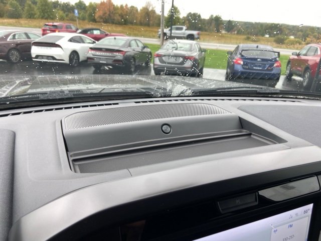 New 2025 Ford F150 Lariat image 27