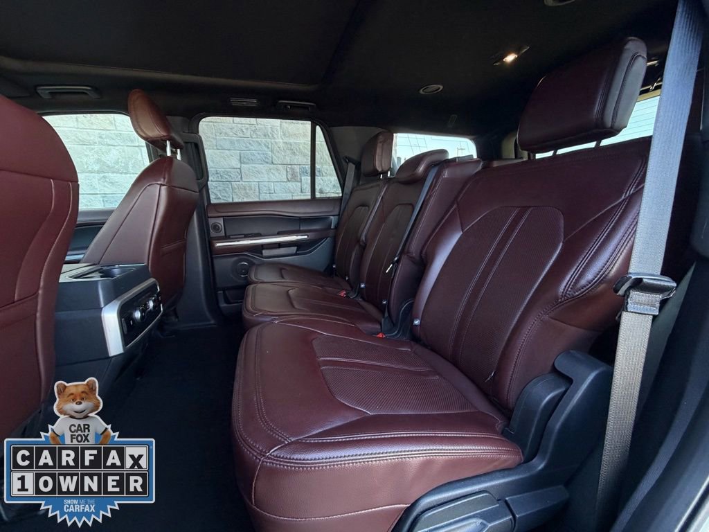 Used 2024 Ford Expedition Limited image 24