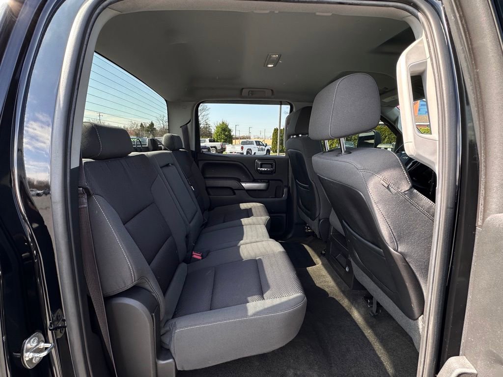 Used 2015 Chevrolet Silverado 2500 LT w/ LT Convenience Package AWD/4WD image 15