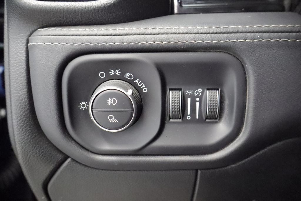 Certified 2024 RAM 3500 Limited AWD/4WD image 30