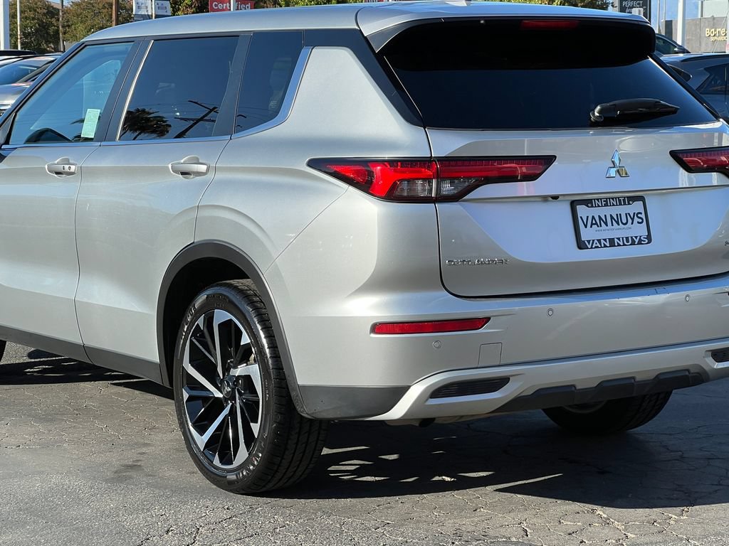 Used 2024 Mitsubishi Outlander SE FWD image 5