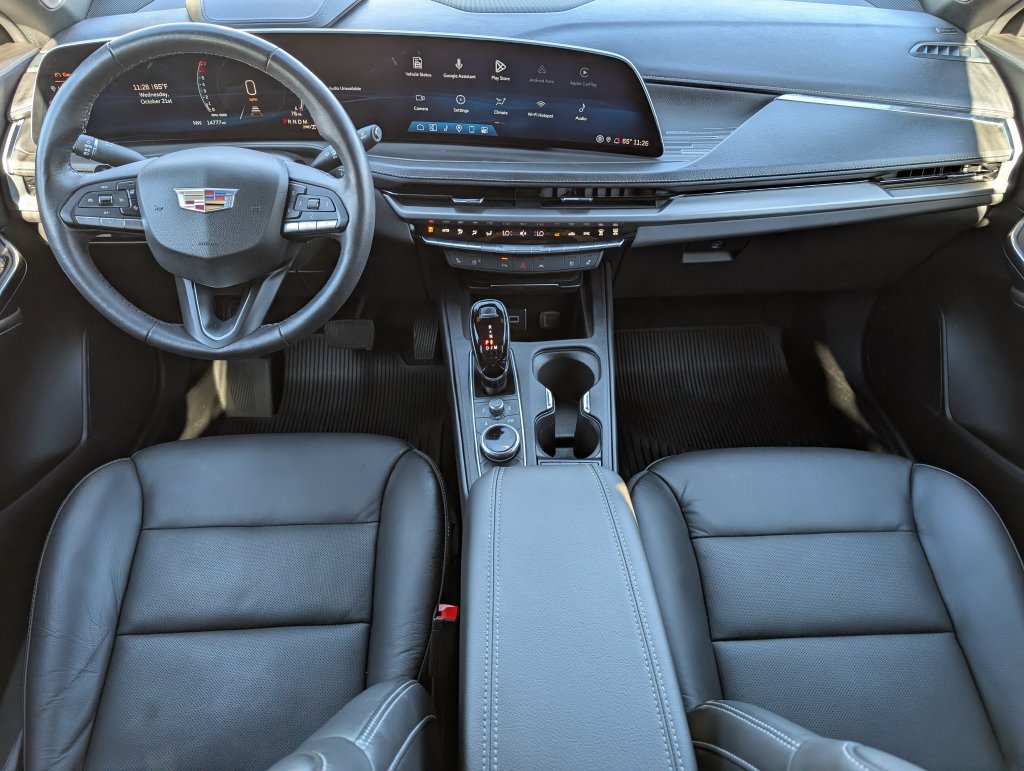 Certified 2024 Cadillac XT4 Premium Luxury w/ Active Safety Package AWD/4WD image 19