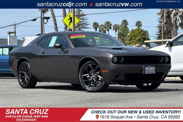 Used 2023 Dodge Challenger SXT w/ Blacktop Package image 1