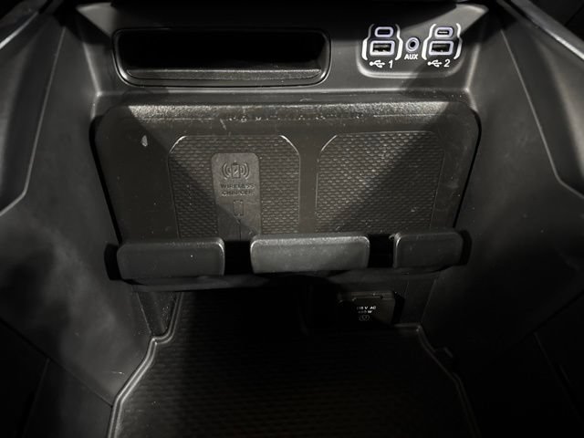 Used 2023 RAM 1500 Laramie AWD/4WD image 19