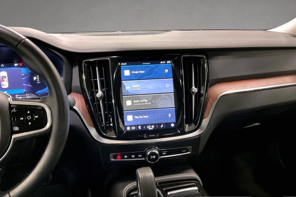 Certified 2024 Volvo S60 T8 Plus w/ Climate Package AWD/4WD image 9