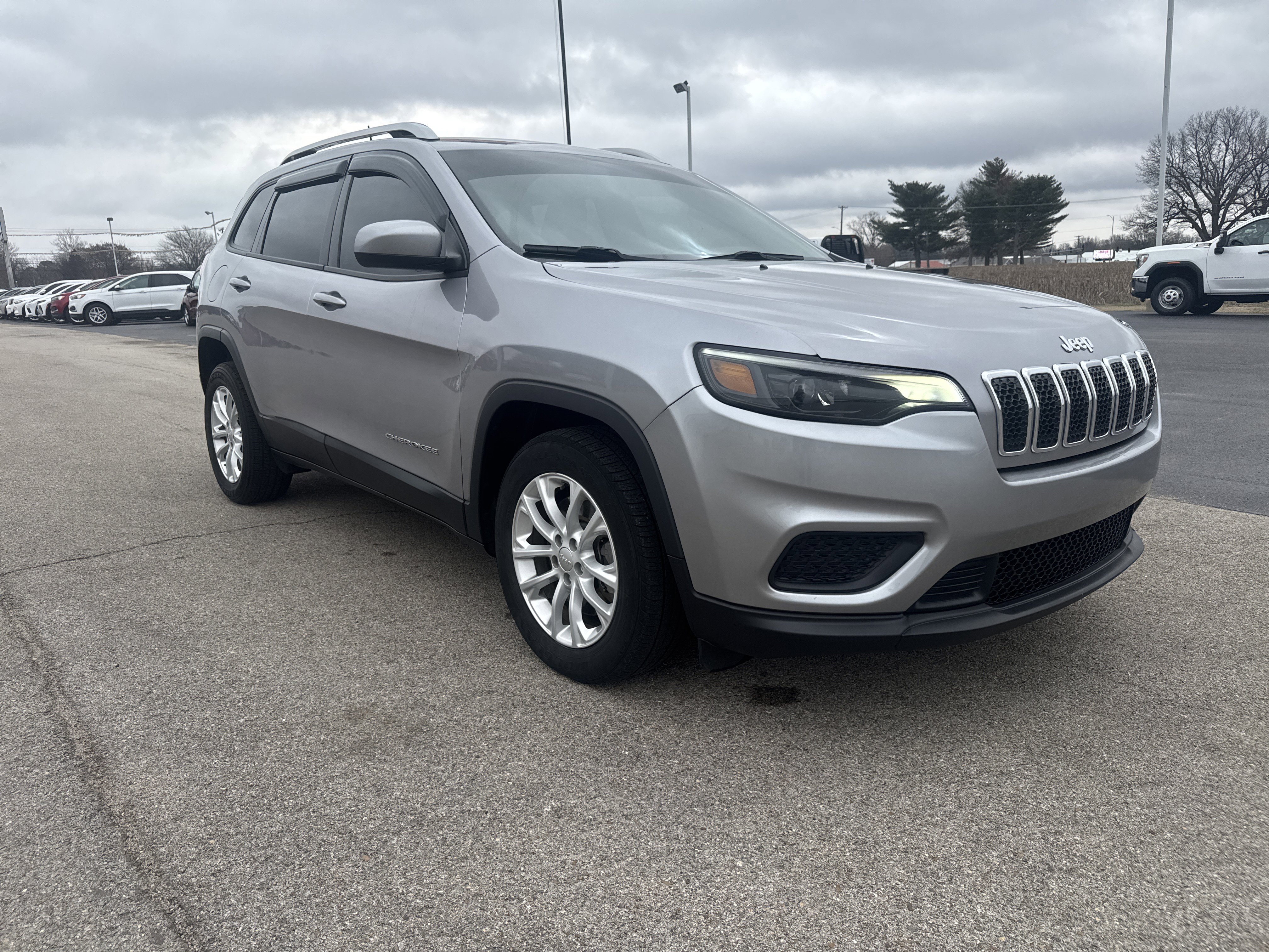 Used 2020 Jeep Cherokee Latitude image 7