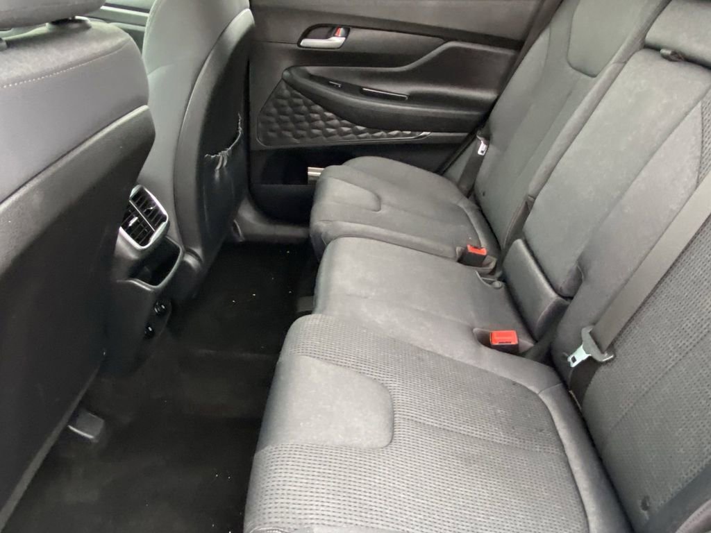 Used 2020 Hyundai Santa Fe SE FWD image 20
