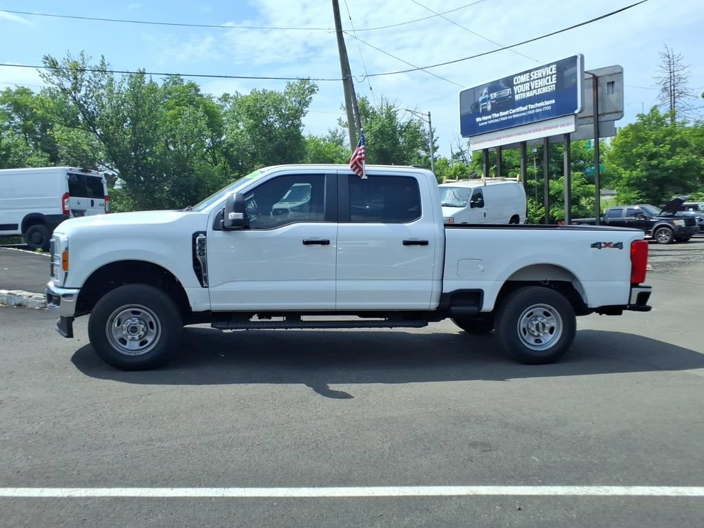 Certified 2023 Ford F350 XL w/ Snow Plow Prep Package AWD/4WD image 17