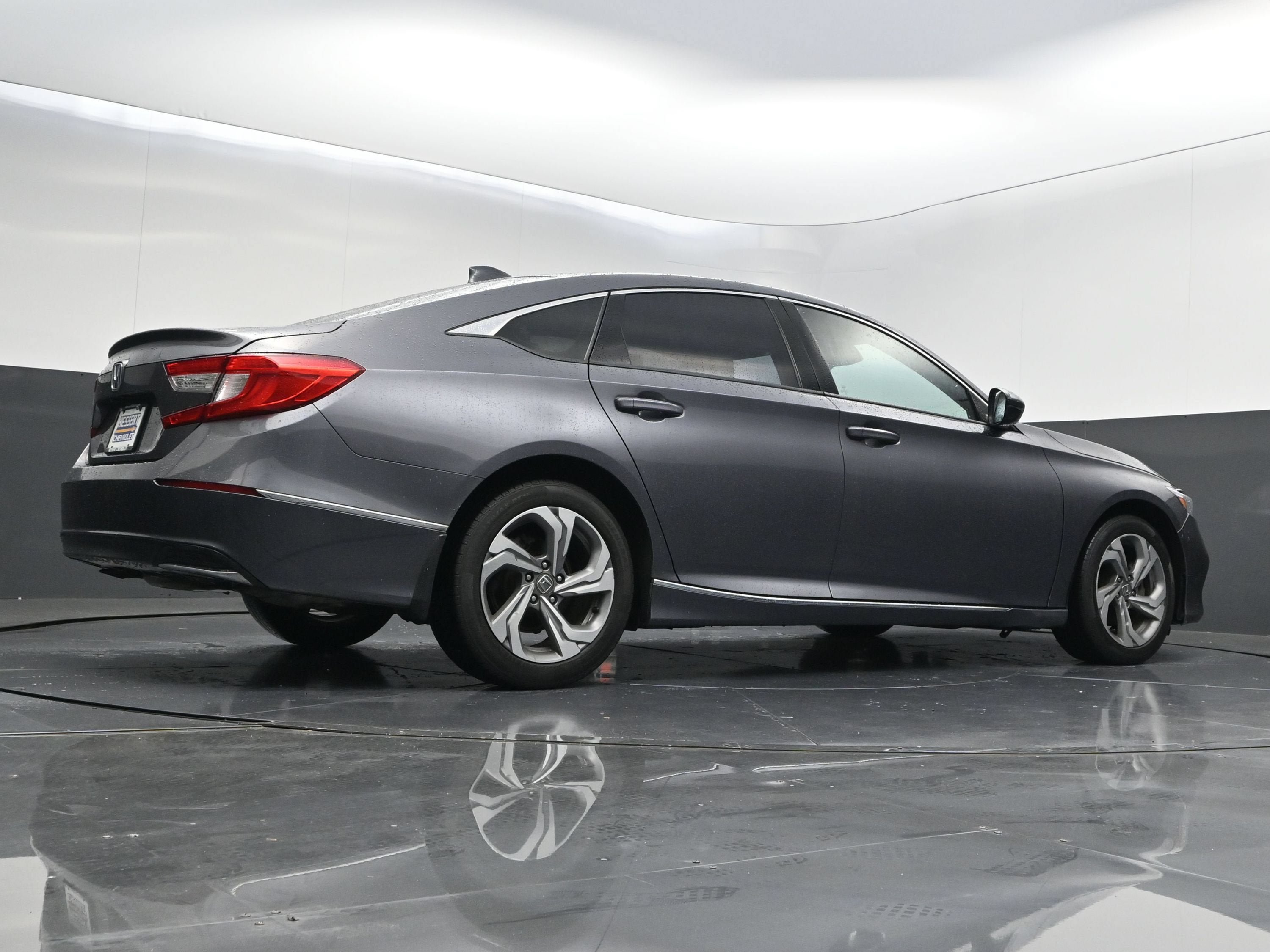 Used 2019 Honda Accord EX-L image 40