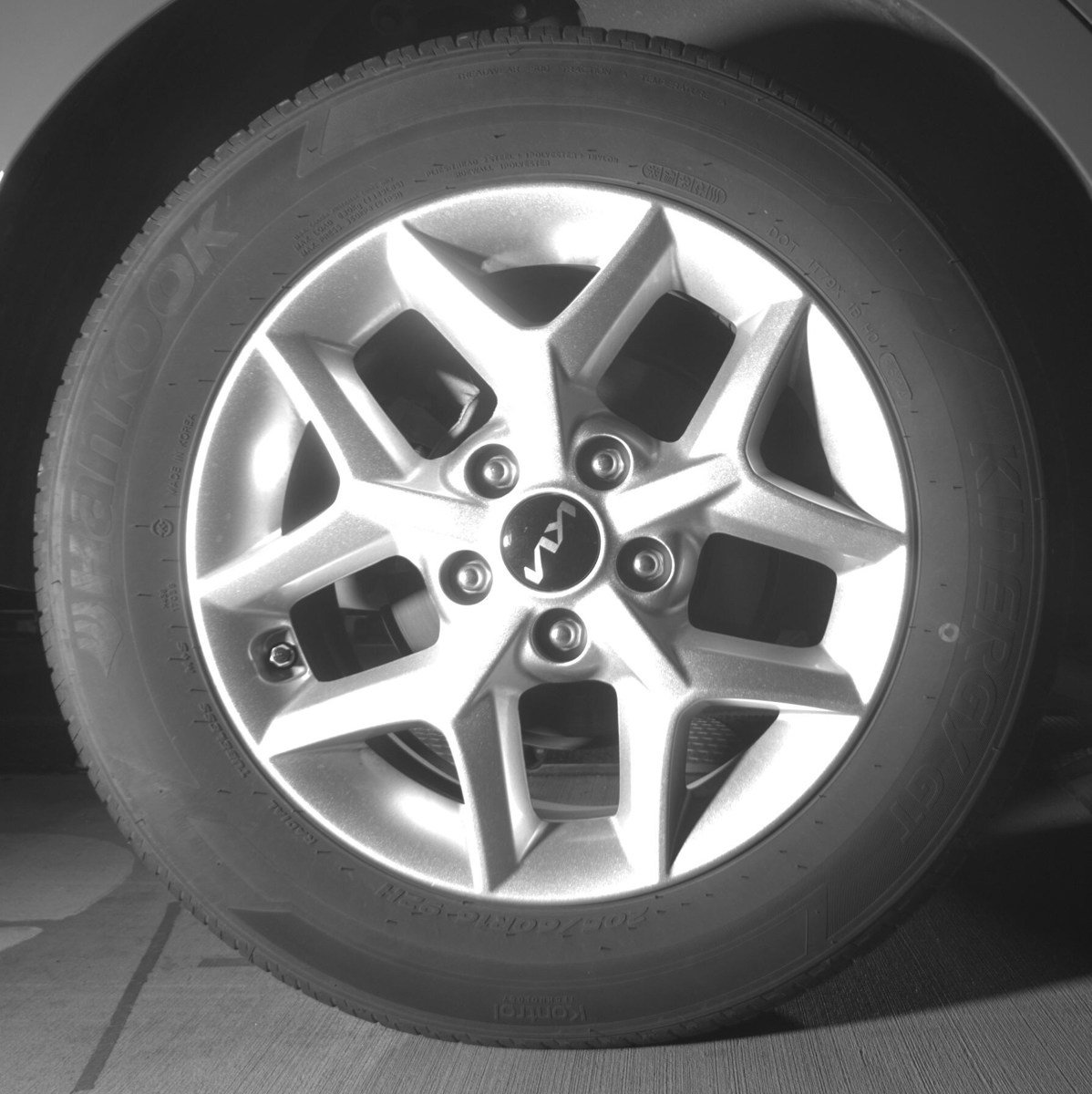 Used 2025 Kia Soul LX w/ LX Technology Package FWD image 12