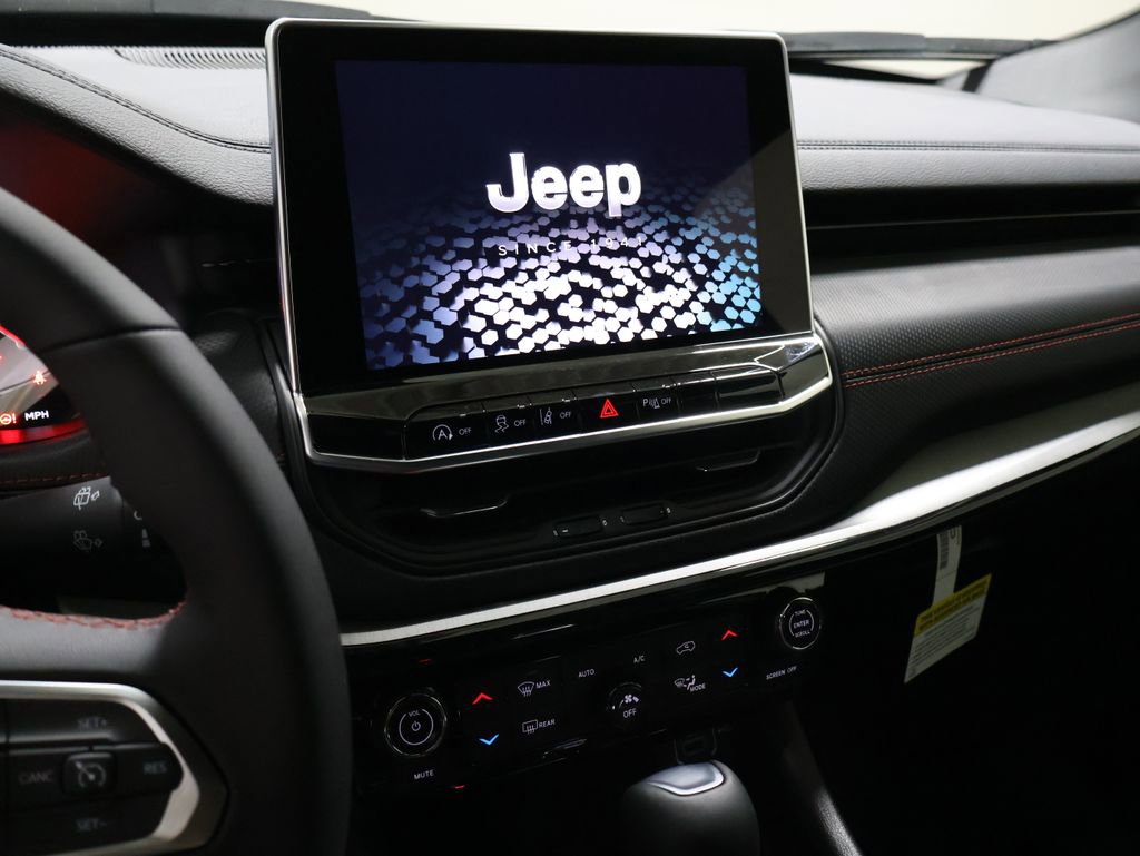 New 2026 Jeep Compass Trailhawk image 21