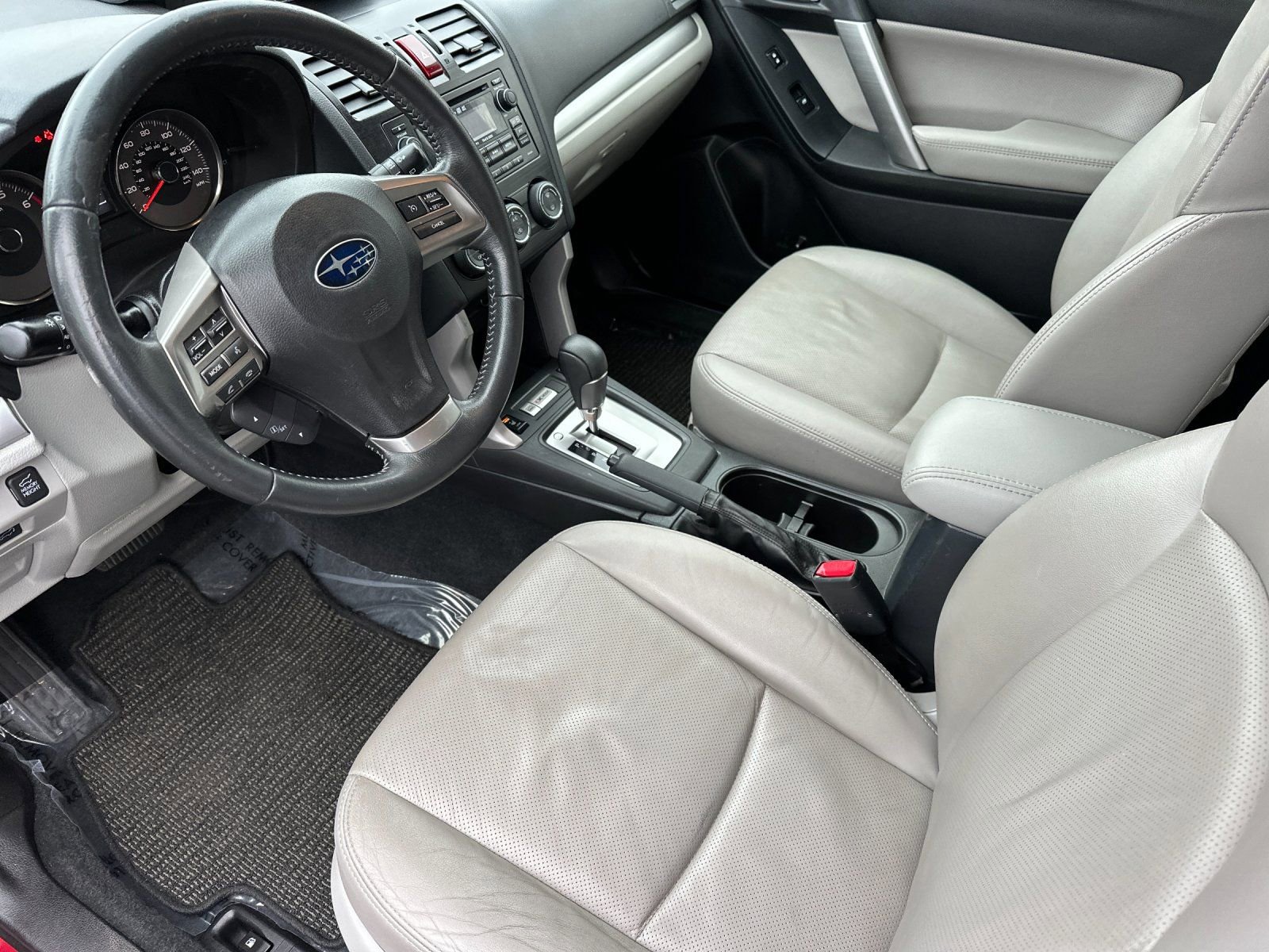 Used 2014 Subaru Forester 2.5i Limited image 9