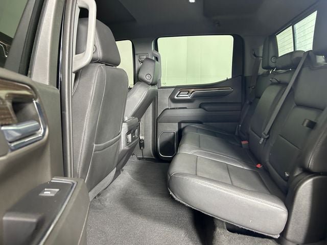Used 2022 Chevrolet Silverado 1500 LT Trail Boss w/ LT Trail Boss Premium Package AWD/4WD image 25