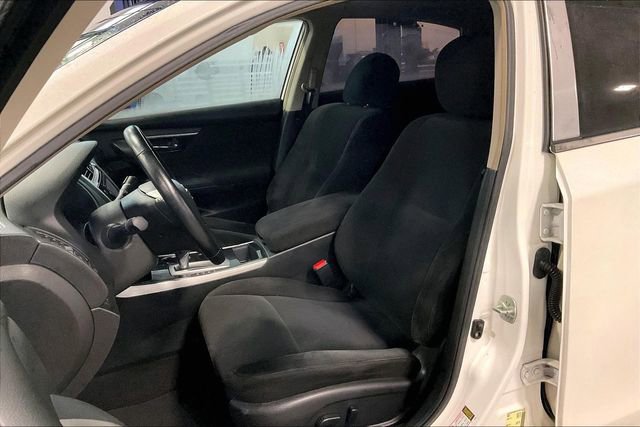 Used 2013 Nissan Altima 2.5 SV w/ 2.5SV Convenience Pkg FWD image 25