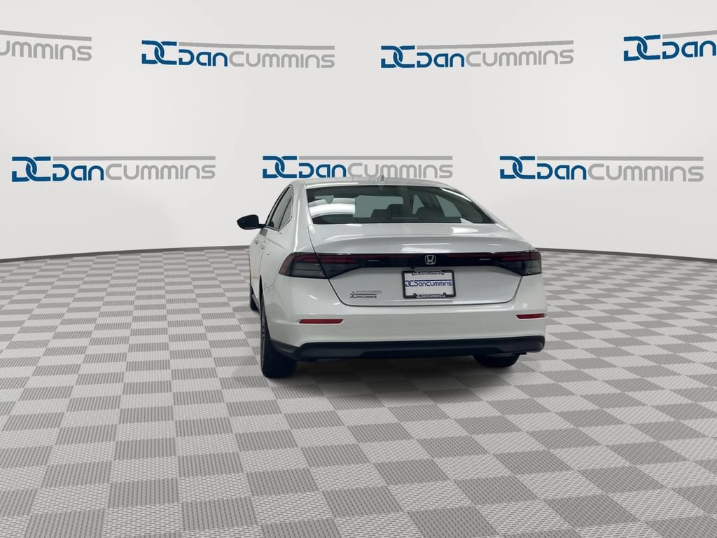 Used 2024 Honda Accord EX image 7
