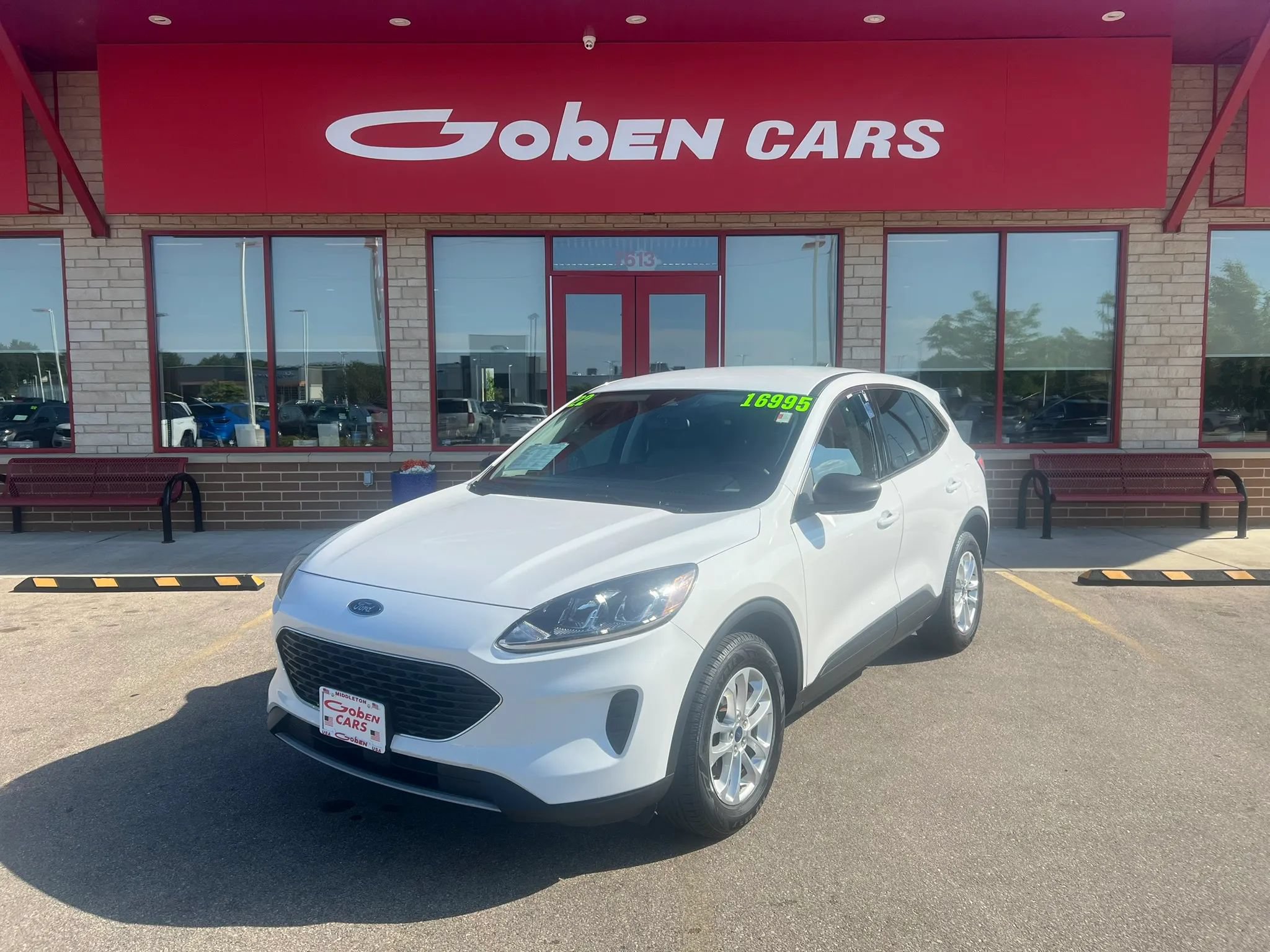 Used 2022 Ford Escape SE AWD/4WD image 1