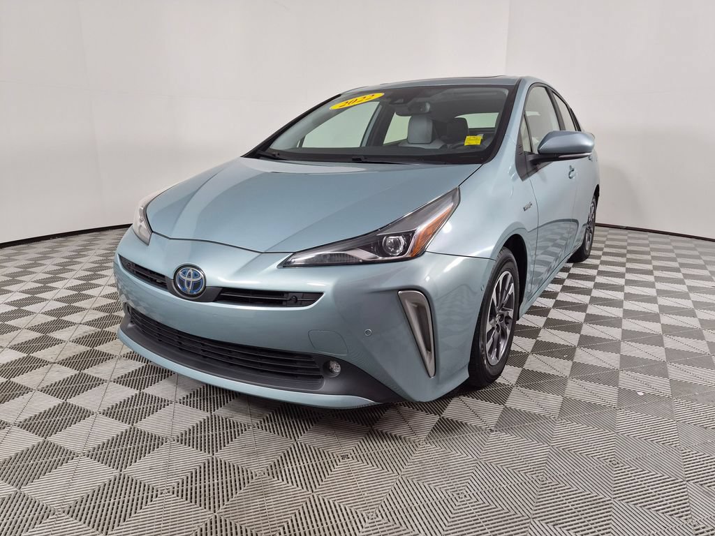 Used 2022 Toyota Prius Limited w/ Premium Convenience Package FWD image 7