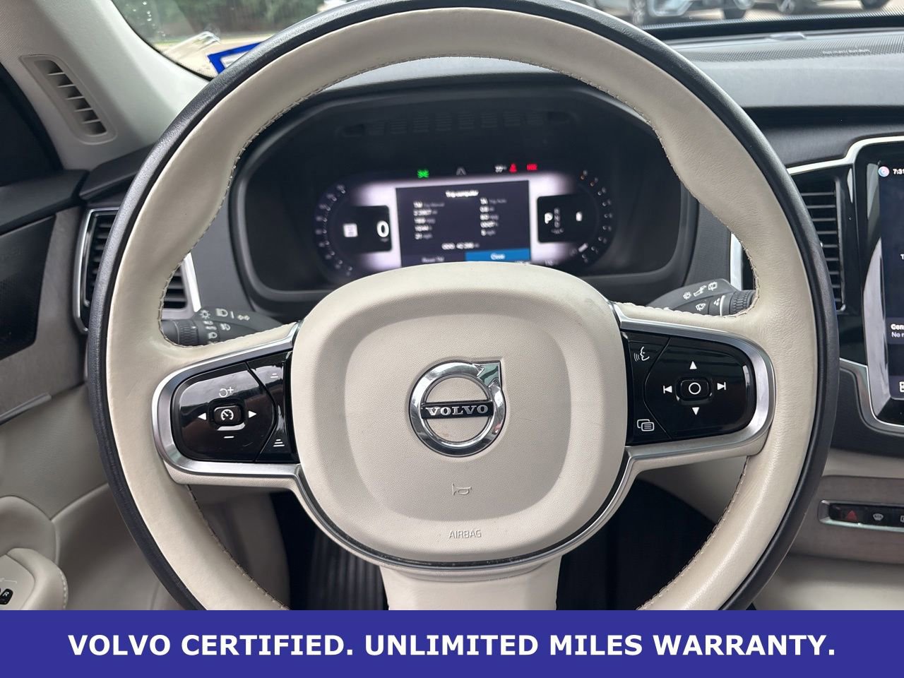 Used 2023 Volvo XC90 B6 Plus w/ Protection Package Premier AWD/4WD image 26