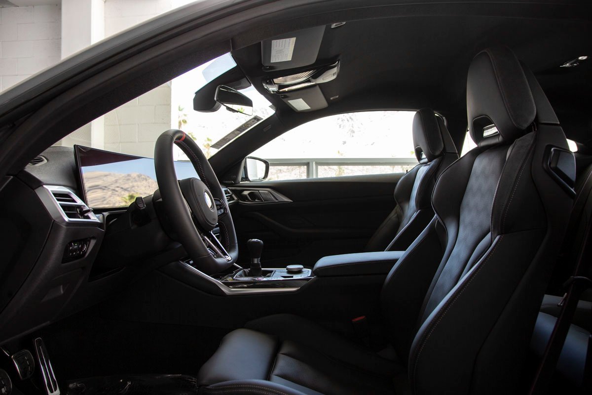 New 2026 BMW M4 Coupe w/ Executive Package image 16