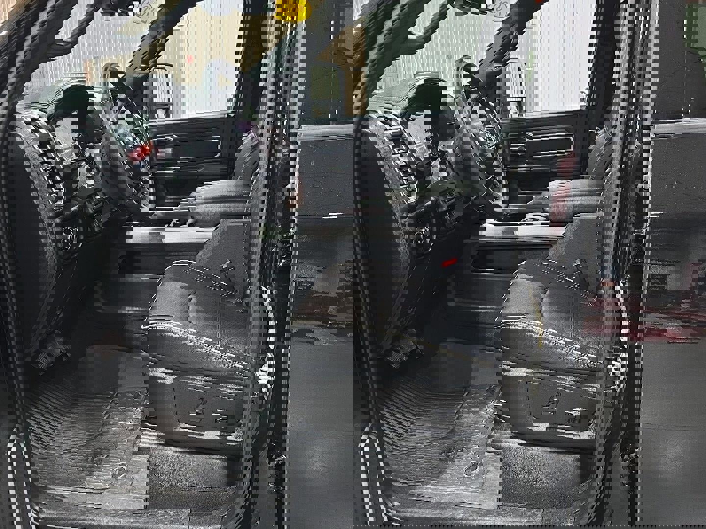 Used 2024 RAM 3500 Laramie w/ Sport Appearance Package image 8