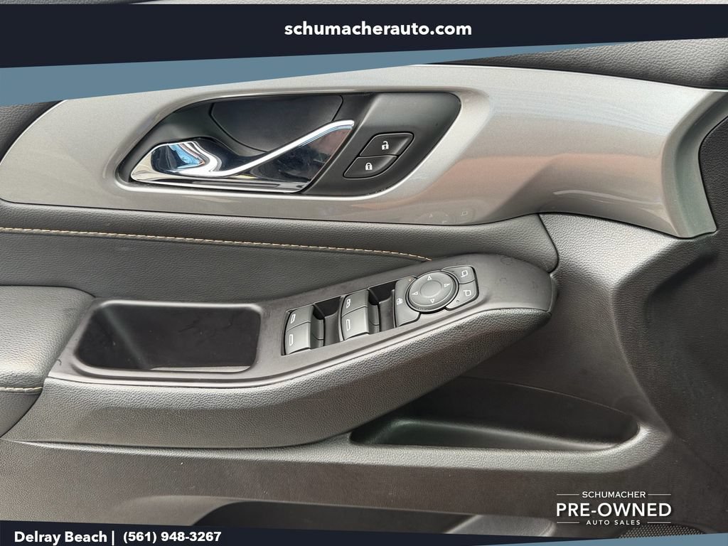 Used 2019 Chevrolet Traverse LT w/ LT Premium Package FWD image 23