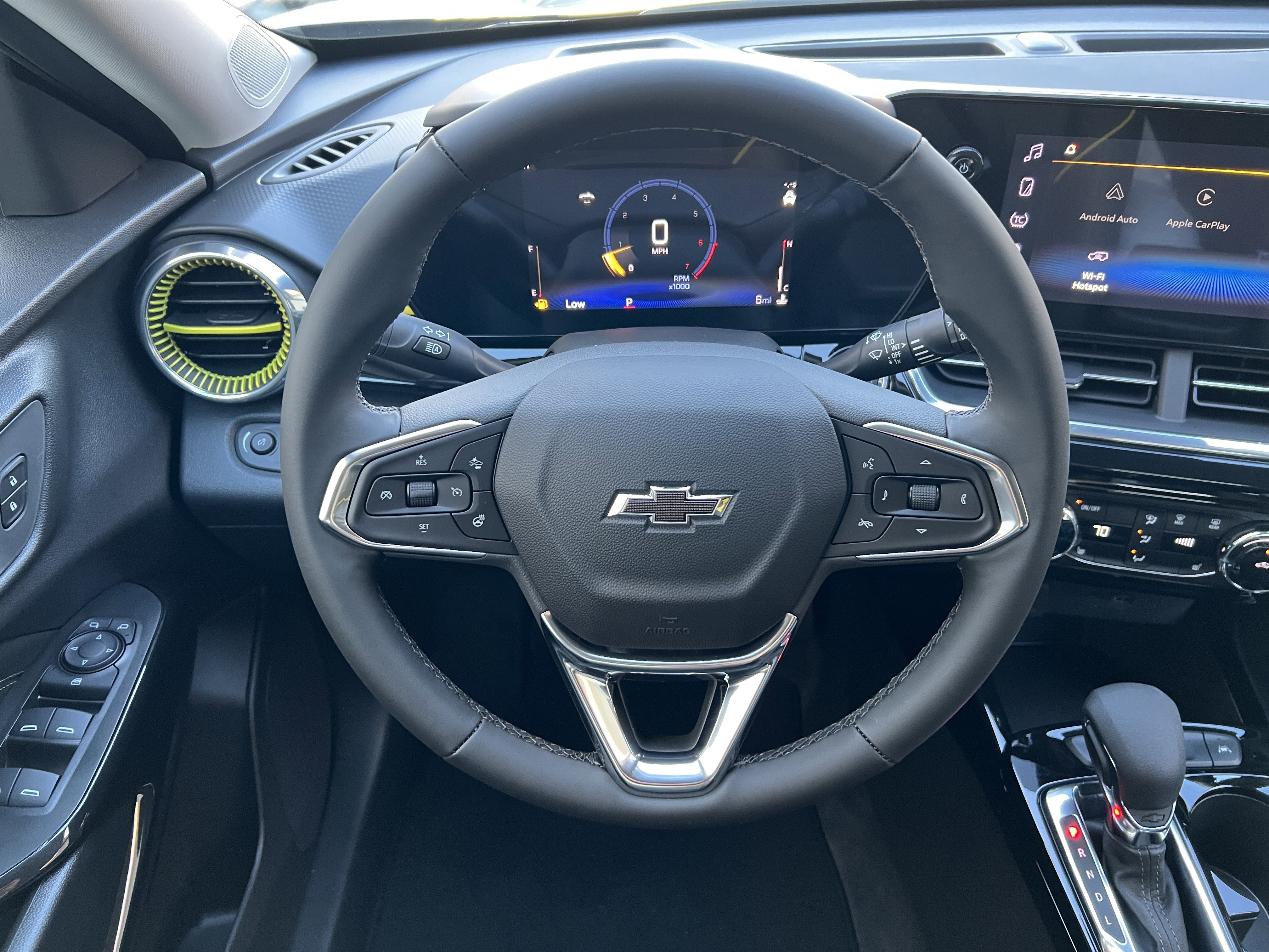 New 2026 Chevrolet Trax ACTIV w/ Driver Confidence Package image 26