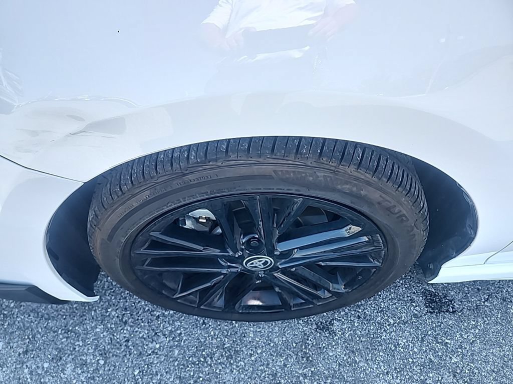 Used 2025 Toyota Camry SE w/ Multimedia Upgrade Package FWD image 11
