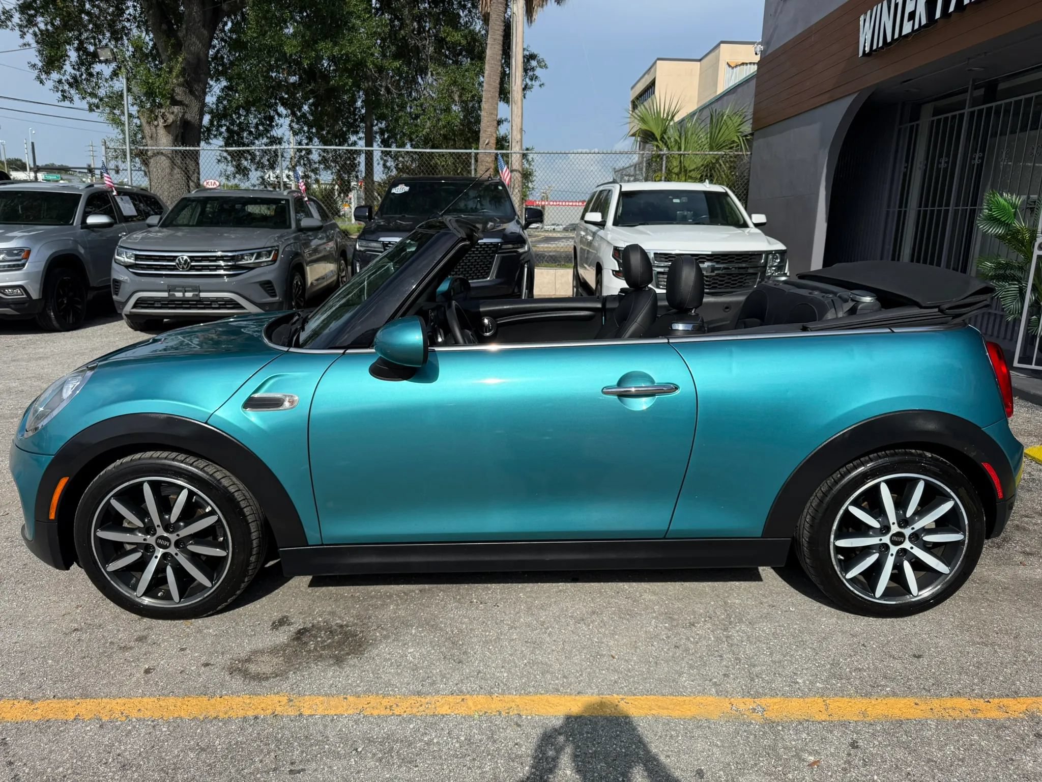 Used 2016 MINI Cooper Convertible FWD image 5