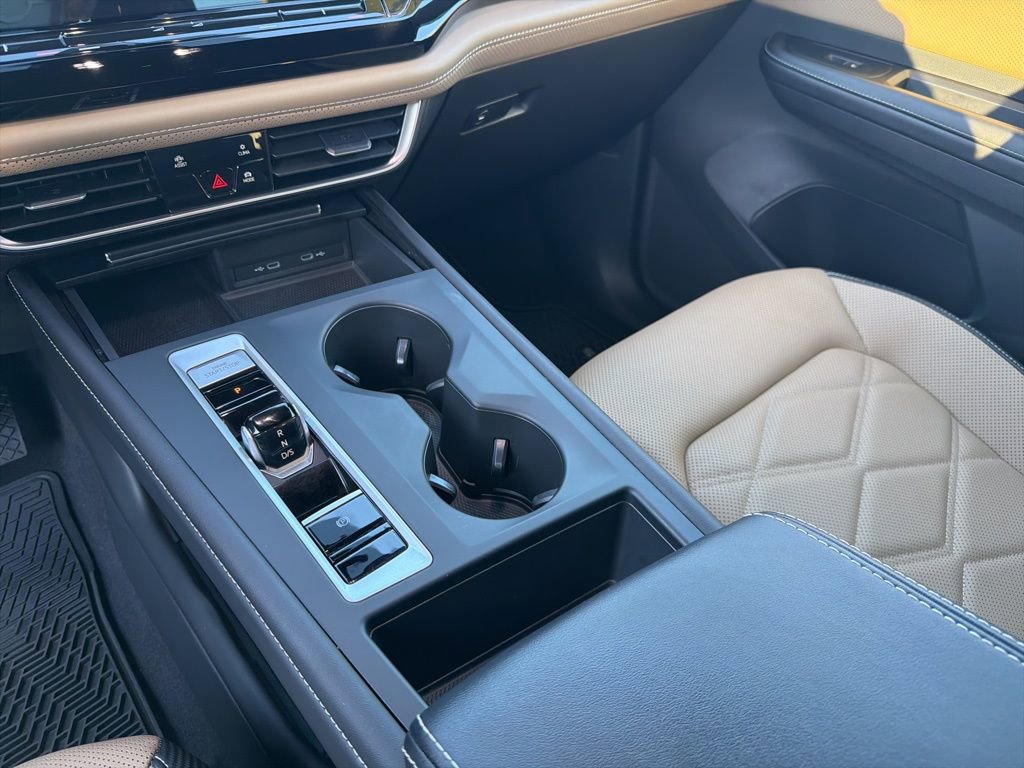 Used 2024 Volkswagen Atlas Cross Sport SE image 14