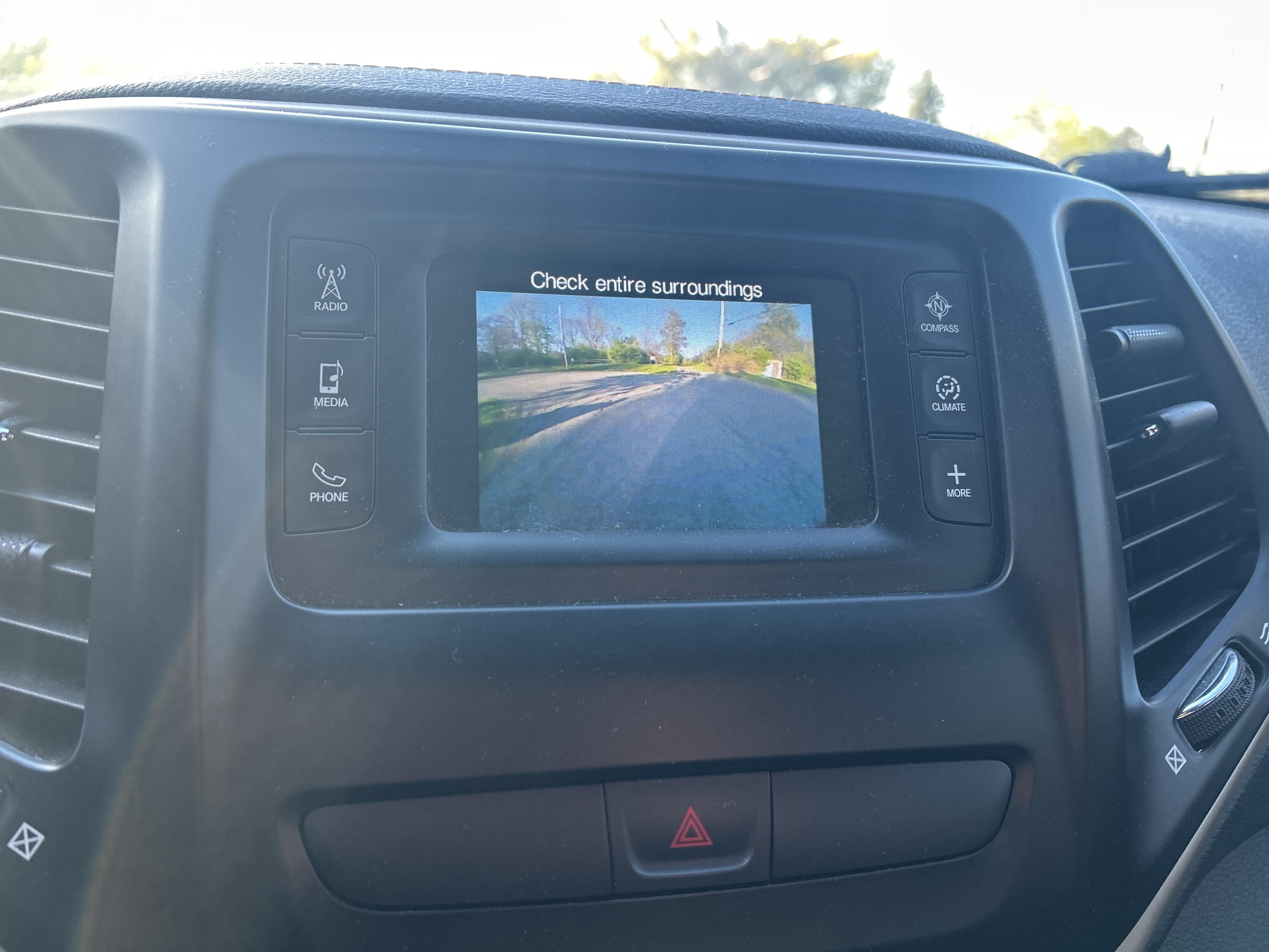Used 2017 Jeep Cherokee Latitude AWD/4WD image 24